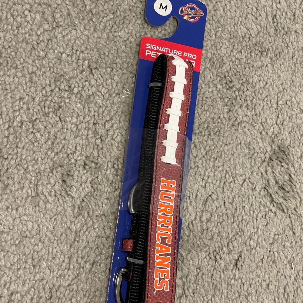 Miami Hurricanes NCAA Football Pet Collar Medium‎ Dog Cat Licensed